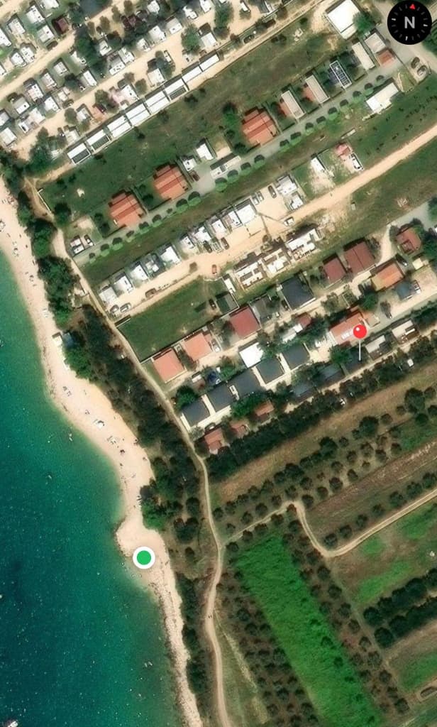 Dokładna lokalizacja domku blisko plaży